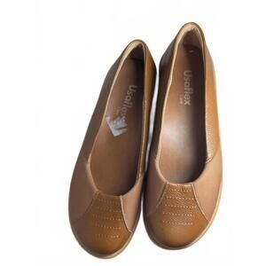 Usaflex shoes Leather Flats New Without Box Size Size 6 Bunion Comfort